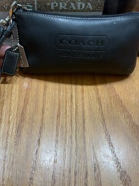 Coach 1941 Leather Wristlet Pouch – Vintage Black